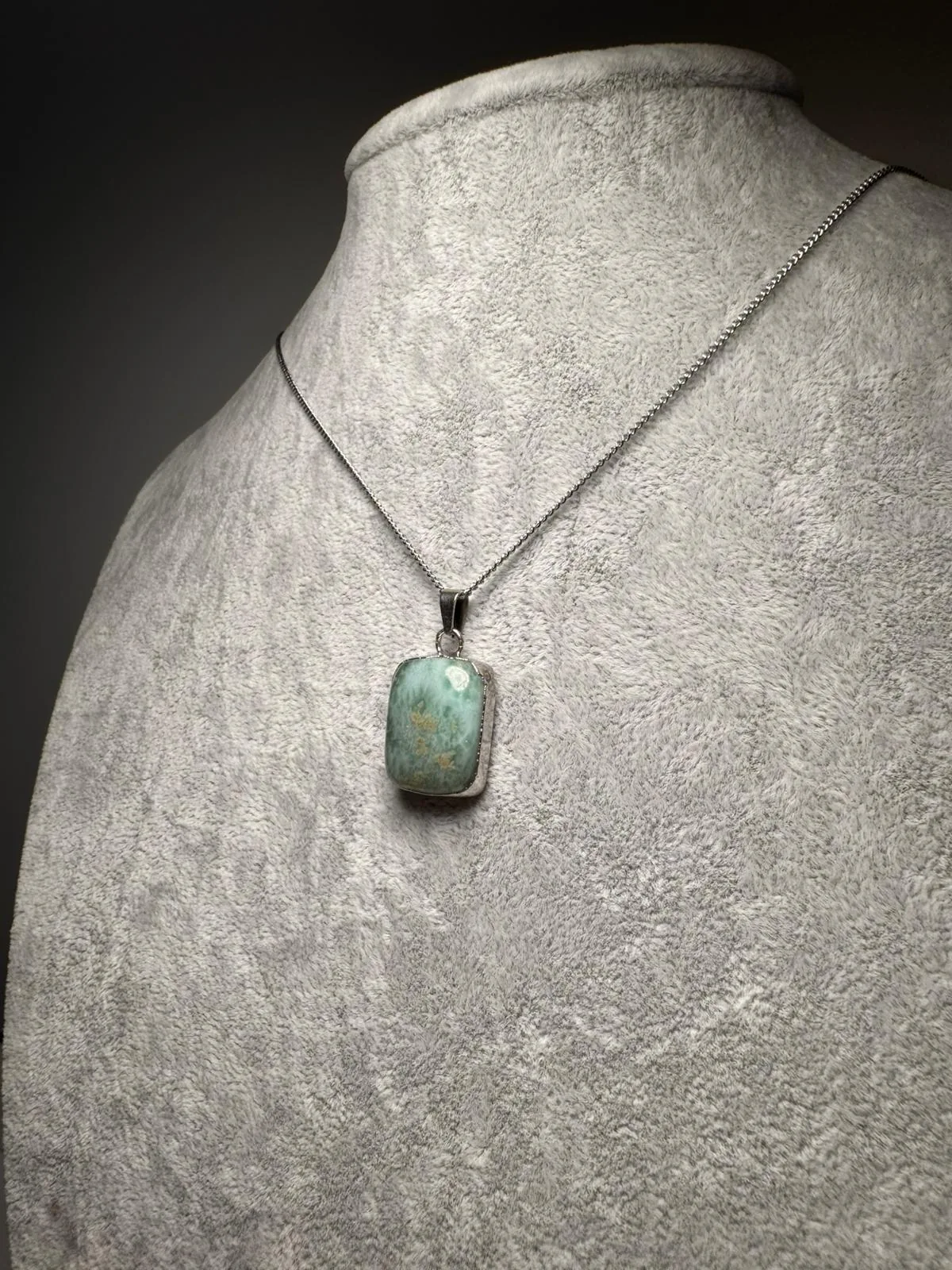 larimar1.webp
