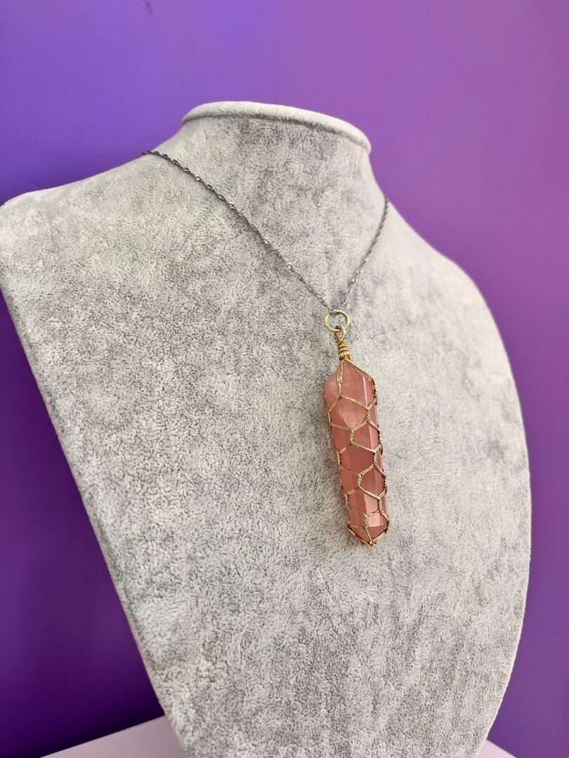 Tek Uçlu Kesim Pembe Kuvars Kolye - 3